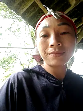 lucybaby00 online show from 15, 10, 2025