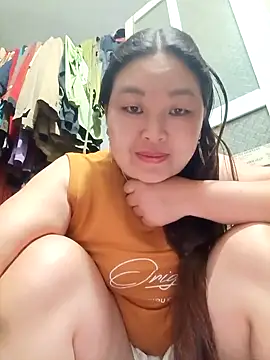 Snapshot of phunphun chatting on 14, 10, 2025 phunphun online show from 14, 10, 2025