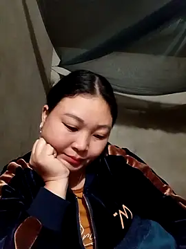 Snapshot of phunphun chatting on 13, 11, 2025 phunphun online show from 13, 11, 2025