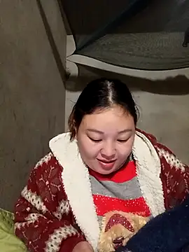 Snapshot of phunphun chatting on 19, 11, 2025 phunphun online show from 19, 11, 2025