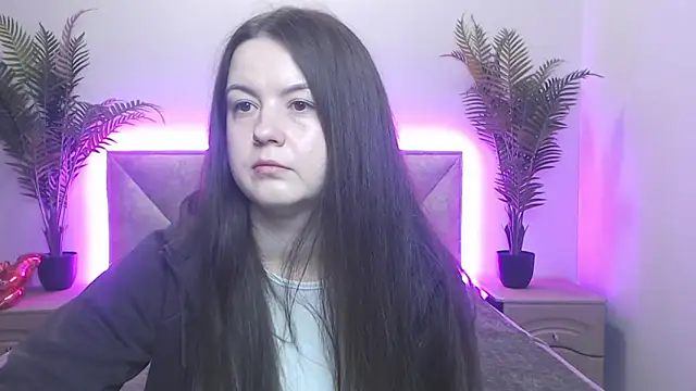 Snapshot of MavkaCute chatting on 11, 10, 2025 MavkaCute online show from 11, 10, 2025