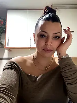 NoeliaGarcia17 online show from 16, 1, 2026