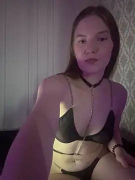-Cherry69- online show from 13, 9, 2025