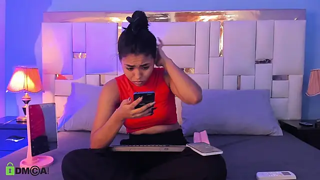 JadeeKhan online show from 25, 9, 2025