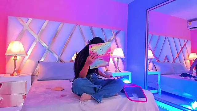 JadeeKhan online show from 11, 10, 2025