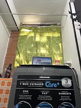 Snapshot of kris_eph chatting on 11, 11, 2025 kris eph online show from 11, 11, 2025