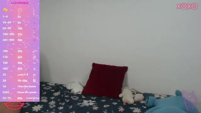 Allison 19   online show from 23, 10, 2025