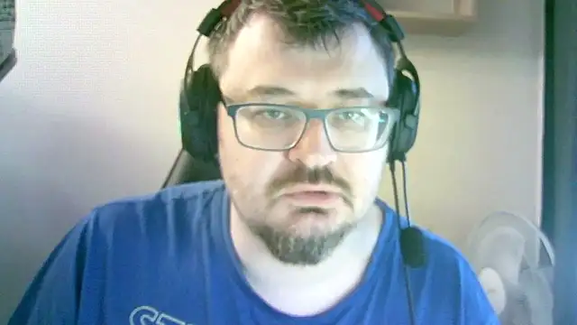 Snapshot of SirAbuser chatting on 14, 10, 2025 SirAbuser online show from 14, 10, 2025