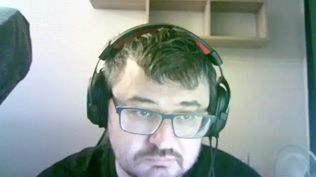 Snapshot of SirAbuser chatting on 28, 10, 2025 SirAbuser online show from 28, 10, 2025