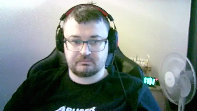 Snapshot of SirAbuser chatting on 17, 11, 2025 SirAbuser online show from 17, 11, 2025