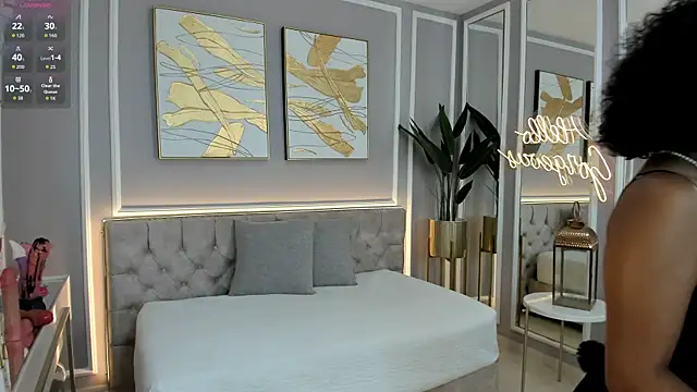 ellette   online show from 16, 10, 2025