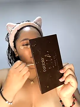 Snapshot of butterfly777_ chatting on 11, 10, 2025 butterfly777 online show from 11, 10, 2025