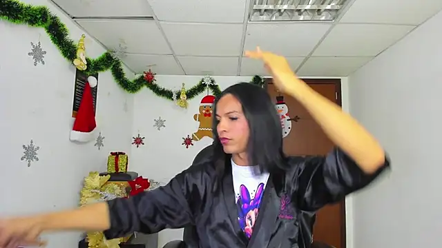 Aisha hotts777 online show from 23, 12, 2025