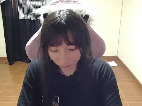 ScarlettShirahoshi online show from 28, 11, 2025