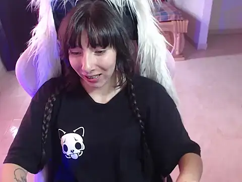 Snapshot of ScarlettShirahoshi chatting on 13, 2, 2026 ScarlettShirahoshi online show from 13, 2, 2026