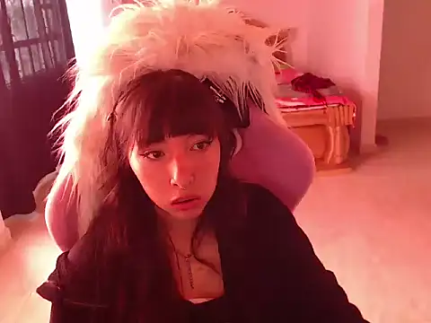 Snapshot of ScarlettShirahoshi chatting on 5, 3, 2026 ScarlettShirahoshi online show from 5, 3, 2026