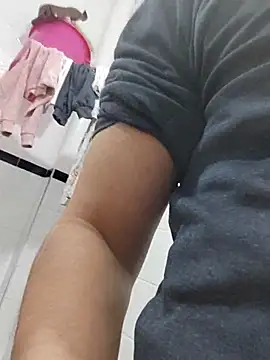 Snapshot of bilalbilal1 chatting on 17, 11, 2025 bilalbilal1 online show from 17, 11, 2025