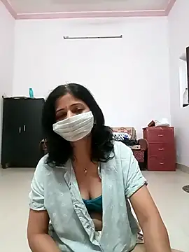 Snapshot of BITEXBABYlove chatting on 18, 10, 2025 BITEXBABYlove online show from 18, 10, 2025