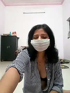 Snapshot of BITEXBABYlove chatting on 24, 10, 2025 BITEXBABYlove online show from 24, 10, 2025