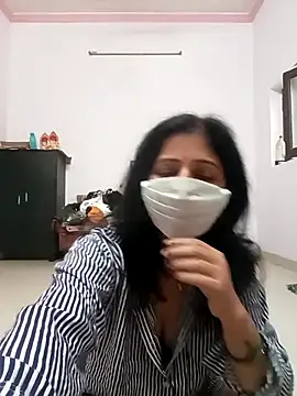 Snapshot of BITEXBABYlove chatting on 27, 10, 2025 BITEXBABYlove online show from 27, 10, 2025