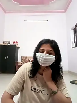 Snapshot of BITEXBABYlove chatting on 18, 11, 2025 BITEXBABYlove online show from 18, 11, 2025