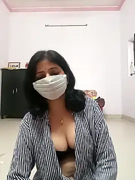 Snapshot of BITEXBABYlove chatting on 24, 11, 2025 BITEXBABYlove online show from 24, 11, 2025