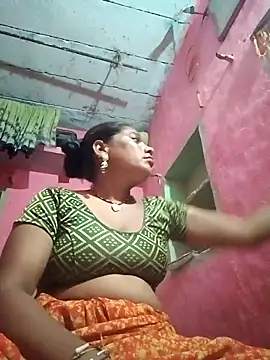 Snapshot of sanjna_sharmaa chatting on 27, 9, 2025 sanjna sharmaa online show from 27, 9, 2025