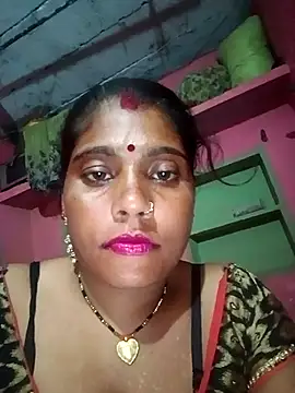 Snapshot of sanjna_sharmaa chatting on 3, 10, 2025 sanjna sharmaa online show from 3, 10, 2025