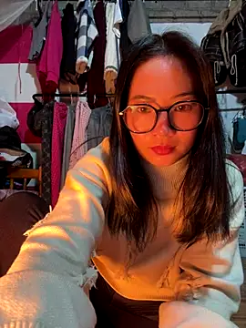 AAANINE22 online show from 3, 11, 2025