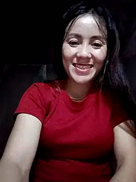 Snapshot of TinTim02 chatting on 13, 10, 2025 TinTim02 online show from 13, 10, 2025