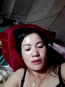 Snapshot of TinTim02 chatting on 30, 10, 2025 TinTim02 online show from 30, 10, 2025