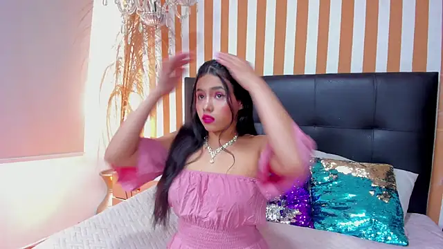 LunaToledo online show from 8, 1, 2026