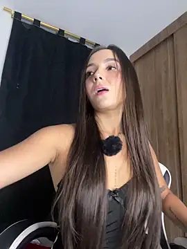 Snapshot of Scarlett05 chatting on 28, 9, 2025 Scarlett05 online show from 28, 9, 2025