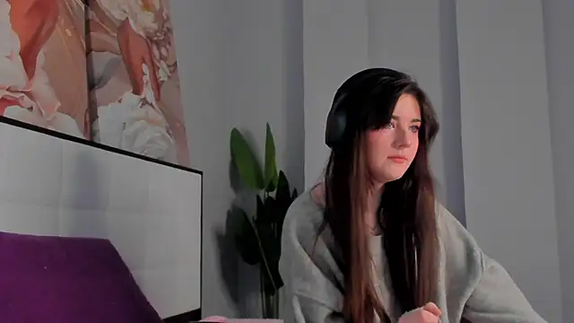 CloveDia online show from 25, 10, 2025