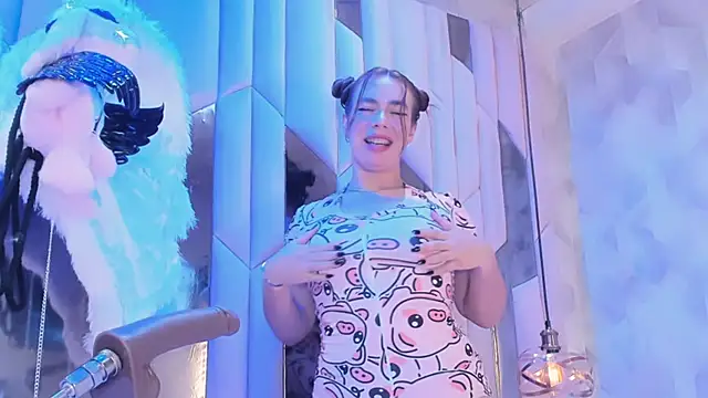 TessaCooper1 online show from 2, 11, 2025