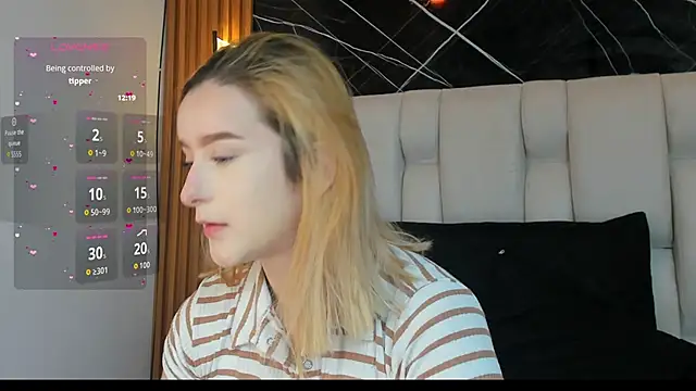 kristal joi dl online show from 10, 11, 2025