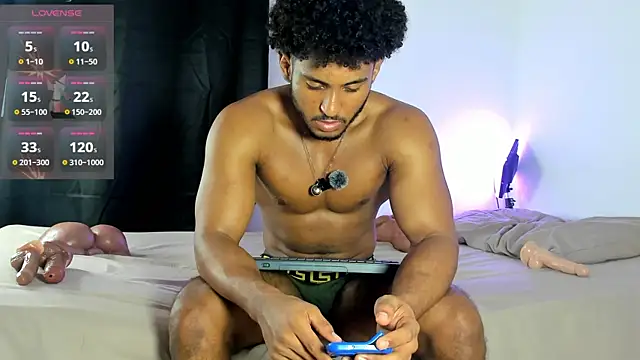 zarek lux online show from 30, 10, 2025