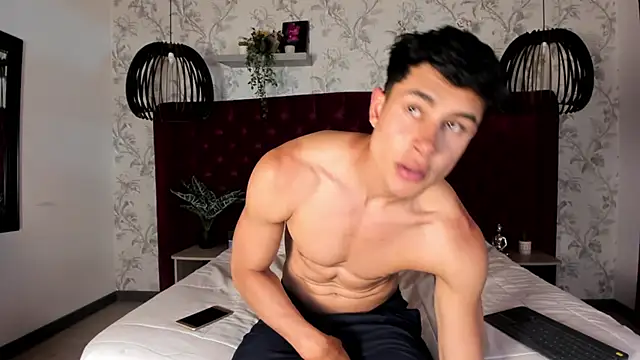 Snapshot of AustinJones_ chatting on 19, 10, 2025 AustinJones online show from 19, 10, 2025