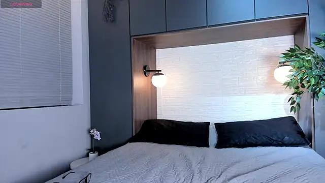 AustinJones  online show from 19, 12, 2025