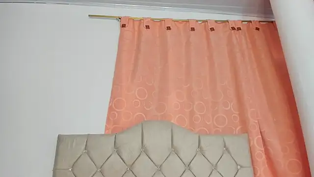 Snapshot of your_melany chatting on 8, 9, 2025 your melany online show from 8, 9, 2025