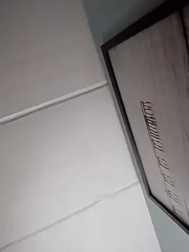 XEmoxkittyx online show from 19, 3, 2026