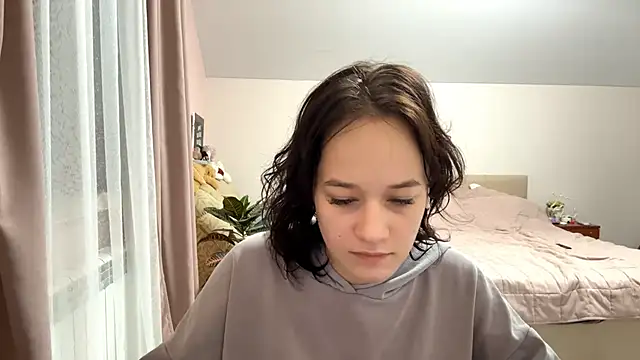 KellySayli online show from 29, 9, 2025