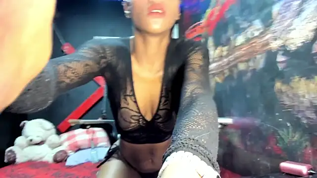 Snapshot of Shantall_ks chatting on 28, 9, 2025 Shantall ks online show from 28, 9, 2025