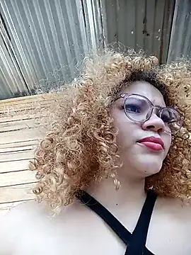 SirenRouge 69 online show from 8, 10, 2025