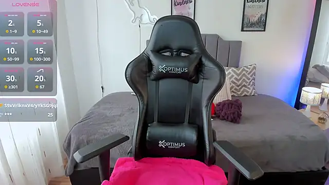 amaia monet online show from 9, 10, 2025