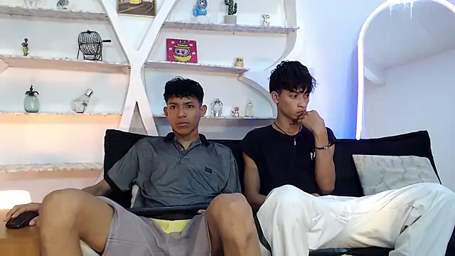 BEAUTY BOYS1 online show from 23, 9, 2025