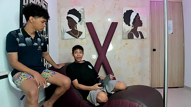 Snapshot of BEAUTY_BOYS1 chatting on 16, 3, 2026 BEAUTY BOYS1 online show from 16, 3, 2026