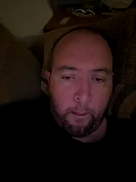 Snapshot of Hornyt80 chatting on 23, 11, 2025 Hornyt80 online show from 23, 11, 2025