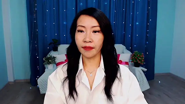 LiaPak online show from 23, 10, 2025