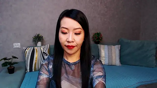 LiaPak online show from 21, 11, 2025